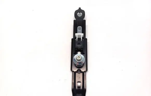 Lexus RX 450H Seat belt height adjuster E563003
