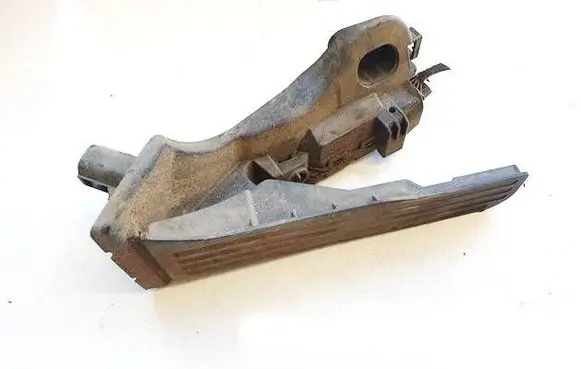 Volkswagen Touran I Accelerator throttle pedal 1T1721503H