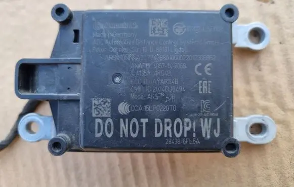 Nissan Qashqai Distronic sensor radar 284386FL5A