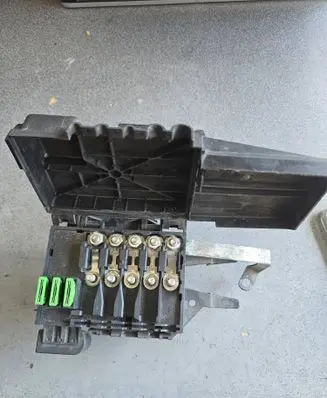 Skoda Octavia Mk1 (1U) Fuse module 1J0937550