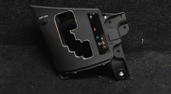 Lexus RX 450H Gear shifter surround trim plastic