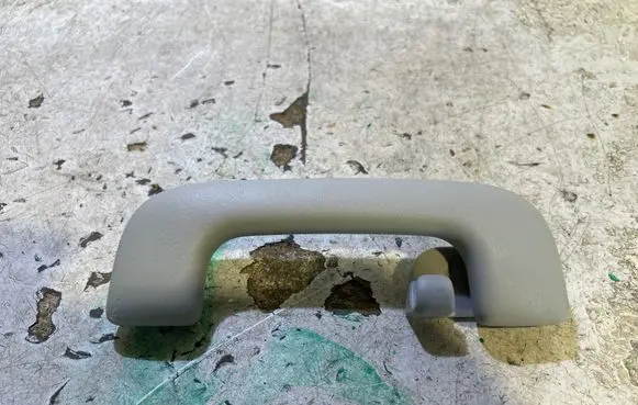 KIA Stonic Rear interior roof grab handle