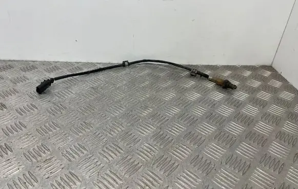 Volkswagen Golf VI Lambda probe sensor 03C906262H 0258006859 0258006860