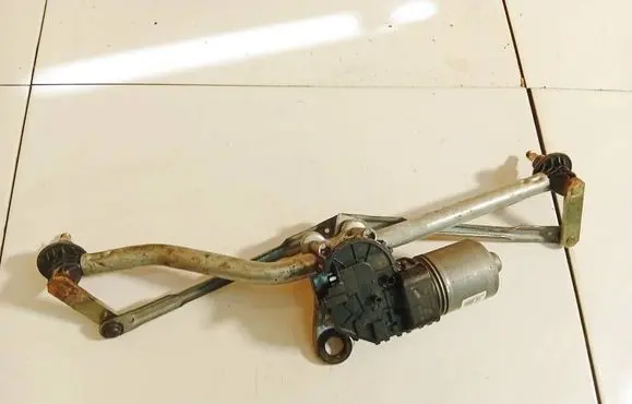BMW 3 E46 Front wiper linkage and motor 