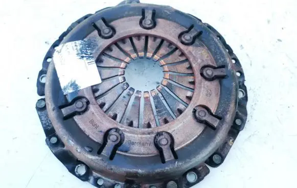 Audi A4 S4 B5 8D Pressure plate 