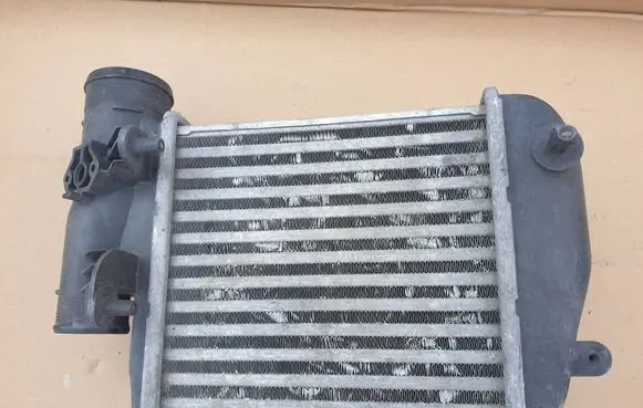 Audi A6 S6 C6 4F Intercooler radiator 4F0145805E