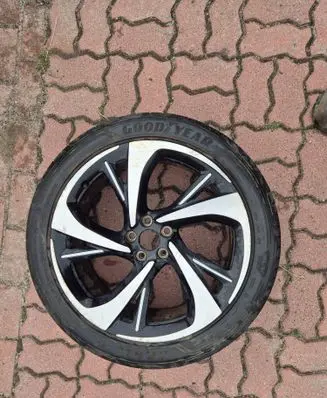 Citroen C5 X R20 alloy rim 9817501077