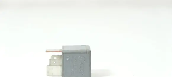 Audi A4 S4 B6 8E 8H Other relay 8D0951253