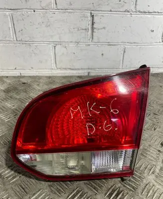 Volkswagen Golf VI Tailgate rear/tail lights 5K0945094