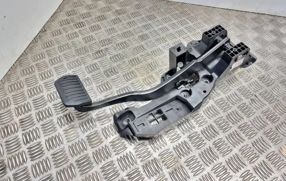 Ford S-MAX Brake pedal E1GC9F856MD G1523105803 20150723