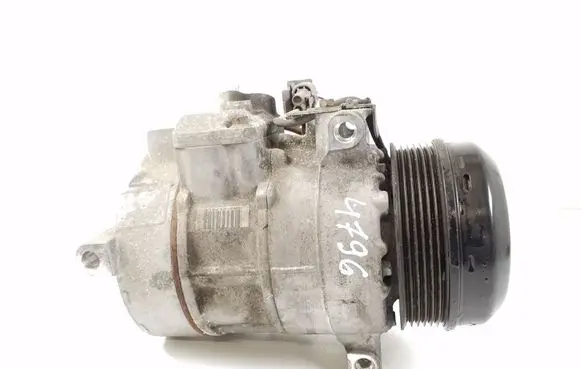 Mercedes-Benz SLK R172 Air conditioning (A/C) compressor (pump) A0008302700