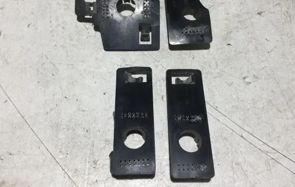 Peugeot Expert Rear parking sensor holder (PDC) 1793090X 9811649177 1793091X