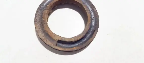 Ford Focus Front coil spring rubber mount 98ag5599ac 98ag-5599-ac