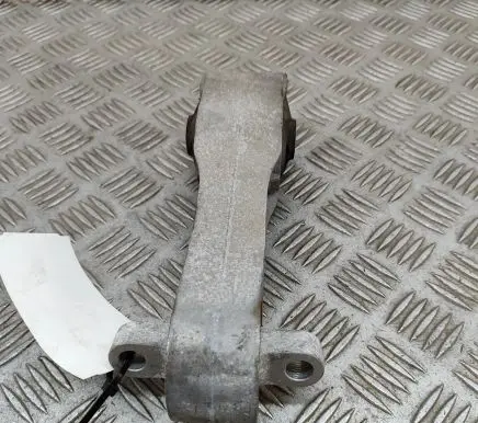 Mini Cooper Countryman R60 Engine mount bracket 6885788