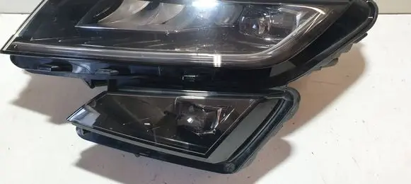 Skoda Karoq Headlight/headlamp 566941015E 1ZX01266925 E1ZX2214