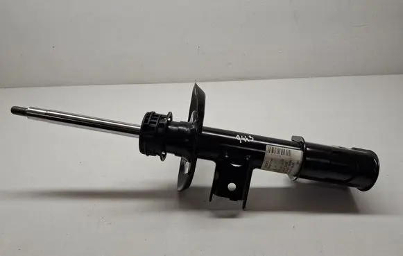 Mercedes-Benz A W176 Front shock absorber/damper A1173233000 A1173232600 A1173231600