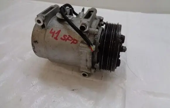 Peugeot 208 II Air conditioning (A/C) compressor (pump) 9827596080