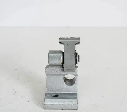 Audi A3 S3 8P Front door upper hinge 8P4833402A