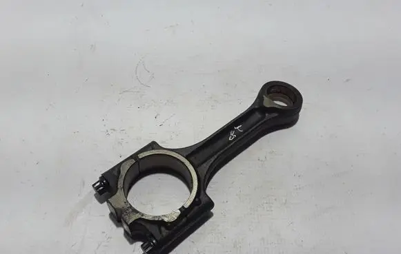 Volvo XC60 Connecting rod/conrod 30777189