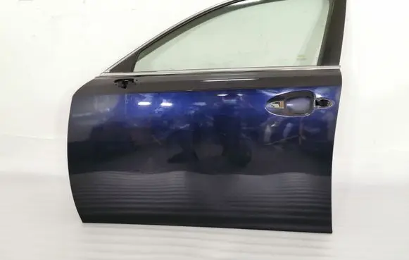 Lexus IS 220D-250-350 Front door