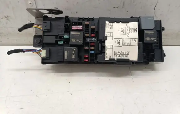 Land Rover Range Rover Sport L494 Fuse module HPLA14A073BB