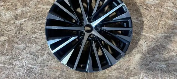 Lexus RX V R21 alloy rim 4261148C41 K851209