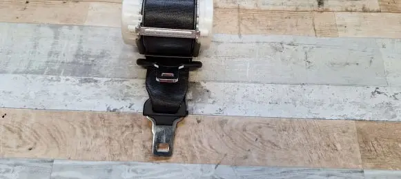 Ford C-MAX II Middle seatbelt (rear) 34080124C 34080124