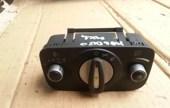 Ford Mondeo MK IV Light switch