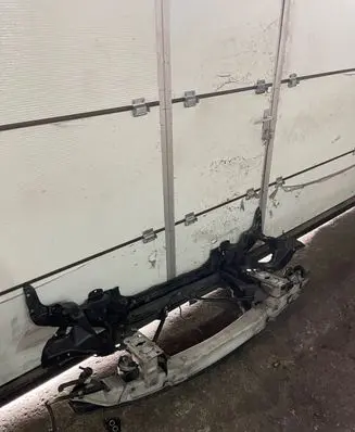 BMW 7 E65 E66 Radiator support slam panel