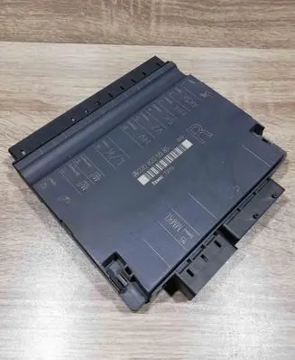 Mercedes-Benz S W220 Seat control module 2208205685 7270