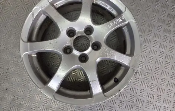 Mitsubishi Outlander R16 alloy rim 