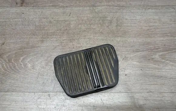 Volvo V70 Brake pedal 3516078