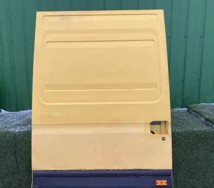 Iveco Daily 4th gen Side sliding door 99489203 3803522