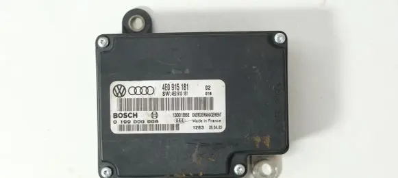 Audi A8 S8 D3 4E Battery control module 4E0915181