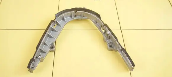Land Rover Range Rover L322 Slide rail for timing chain 9SP39