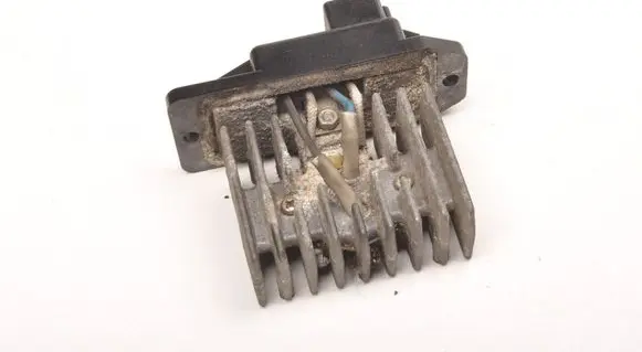 Volvo S40, V40 Heater blower motor/fan resistor 30864189