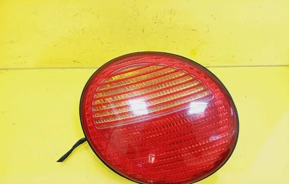 Volkswagen New Beetle Rear/tail lights