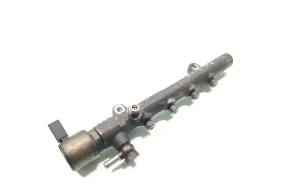 Mercedes-Benz B W245 Fuel main line pipe A6510700700