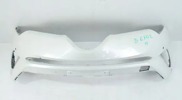 Lexus CT 200H Front bumper 52119