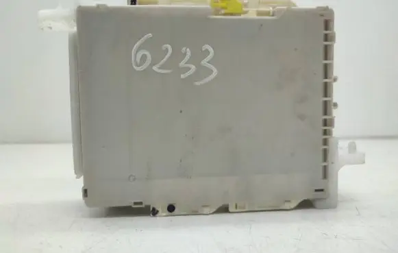 Toyota Yaris Central body control module 89221-0D400