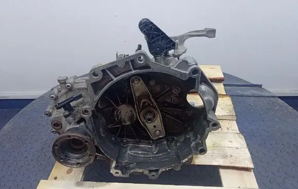 Seat Ibiza IV (6J,6P) Manual 6 speed gearbox JHQ