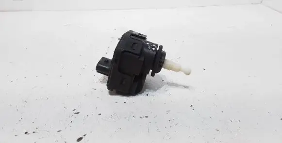 Volvo S40, V40 Headlight level adjustment motor 00728232