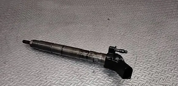 Audi A6 S6 C6 4F Fuel injector 059130277AH 0445115052