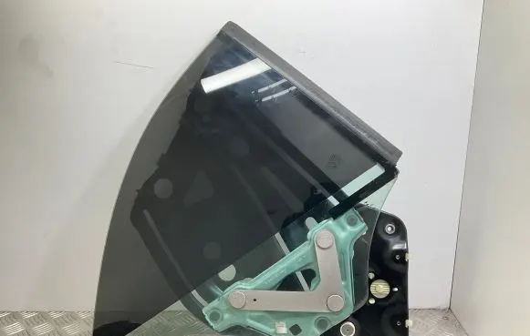 Audi A3 S3 8V Rear side window 8V7839398B