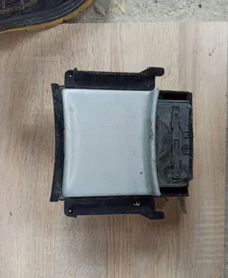 Mercedes-Benz S W220 Glove box 598068
