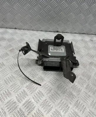 Mercedes-Benz ML W164 Engine control unit/module A6421506000 1039S28850 0281015631