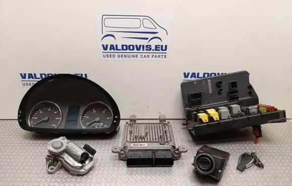 Mercedes-Benz Sprinter W906 Engine ECU kit and lock set A6519000601 A6519019400 A9069005800