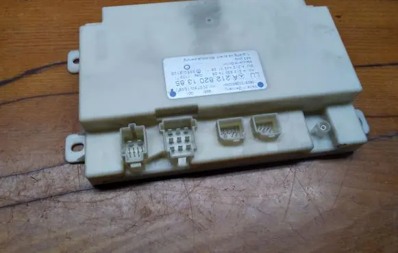 Mercedes-Benz E A207 Other control units/modules A2128201385 A2128207426 A2124420126