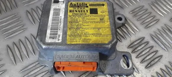 Renault Scenic I Airbag control unit/module 7700415231K 550509900