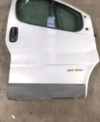 Renault Trafic III (X82) Front door 600100